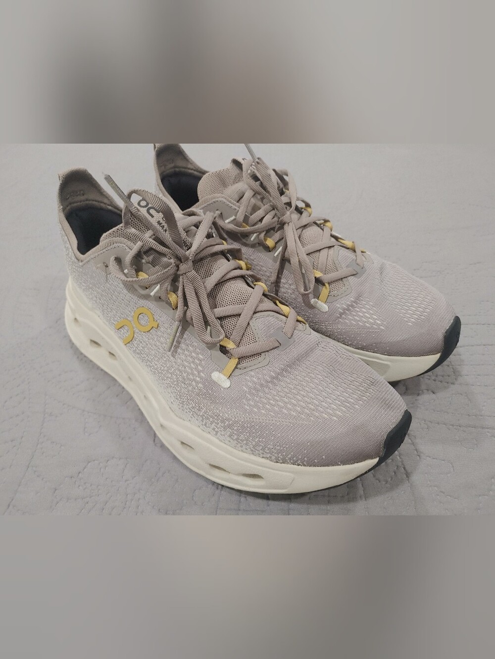 On Cloudeclipse Max Men's Size 12 Premium Running Shoes, Excellent Condition